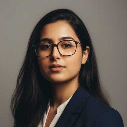 Maryam Khalid, Senior Business Manager & Team Lead at Kodevengers